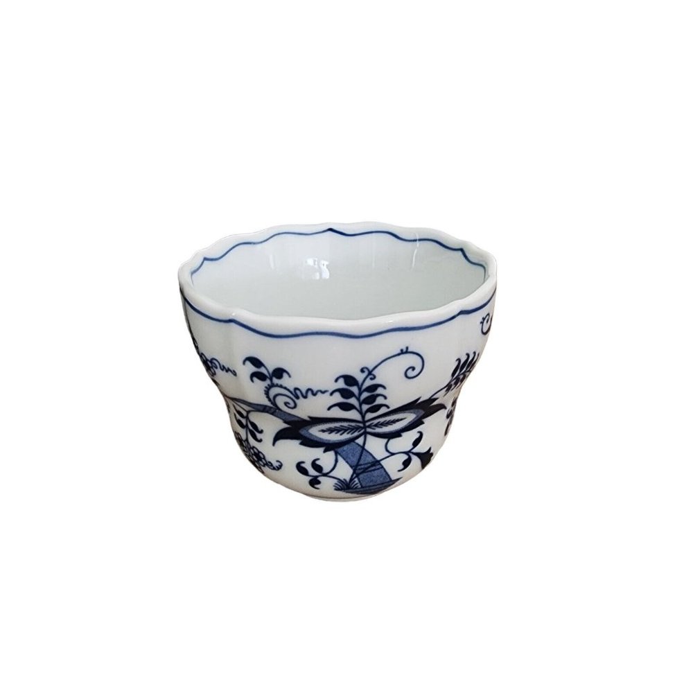 Blue Danube Japan Flat Tea Cup + Saucer Set - Picture 3 of 6